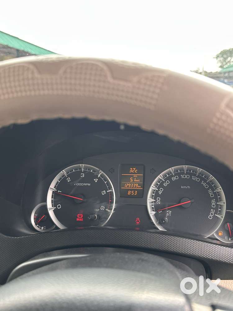 Maruti Suzuki Swift Dzire Zdi, 2015, Diesel