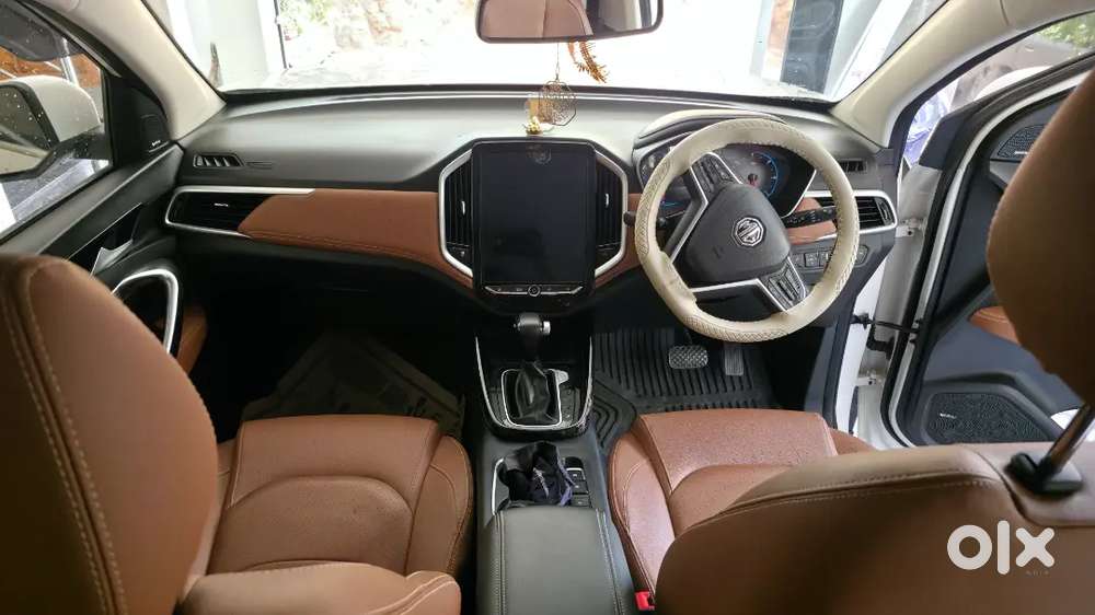 Mg Hector Plus Turbo 2022 Automatic