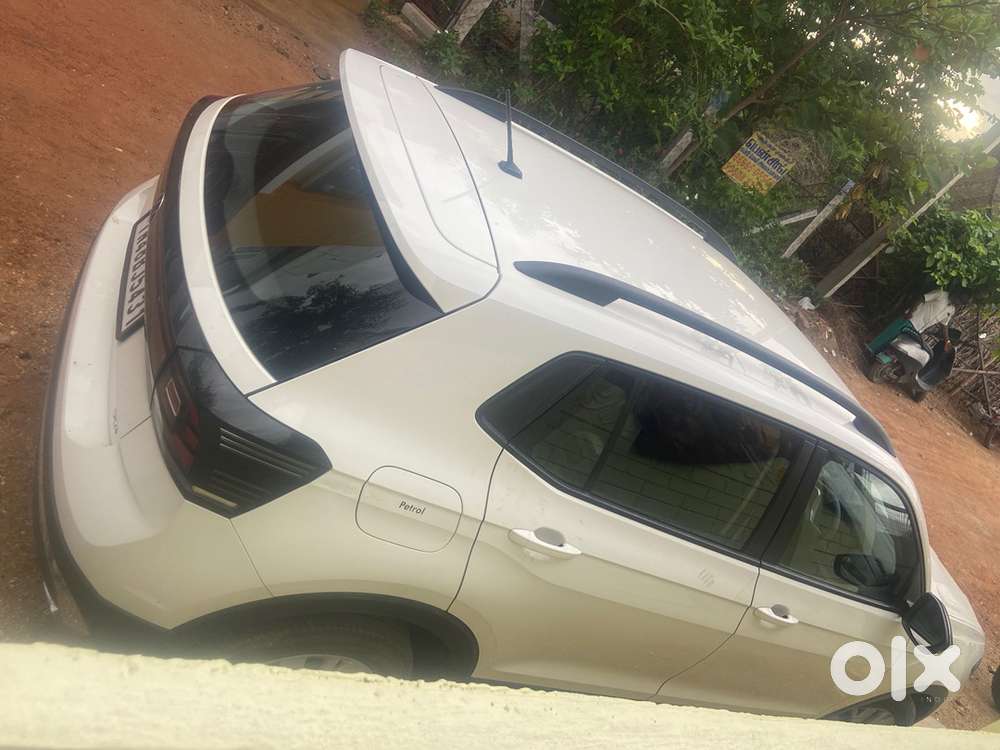 Volkswagen Taigun Petrol 2025