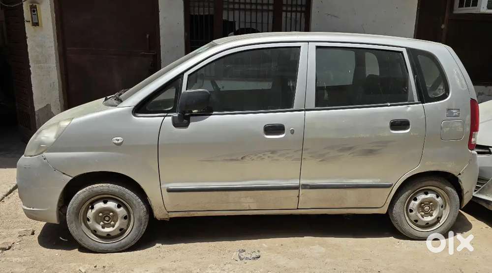 Maruti Suzuki Estilo 2012