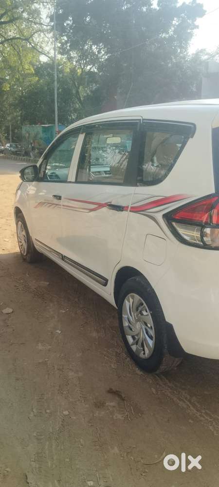 Maruti Suzuki Ertiga 2012-2015 Lxi, 2012, Lpg