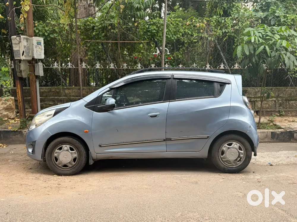 Chevrolet Beat Petrol 2010