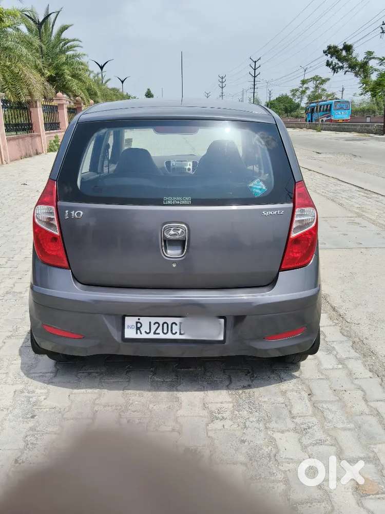 Hyundai I10 Sportz Petrol  Cng 2015