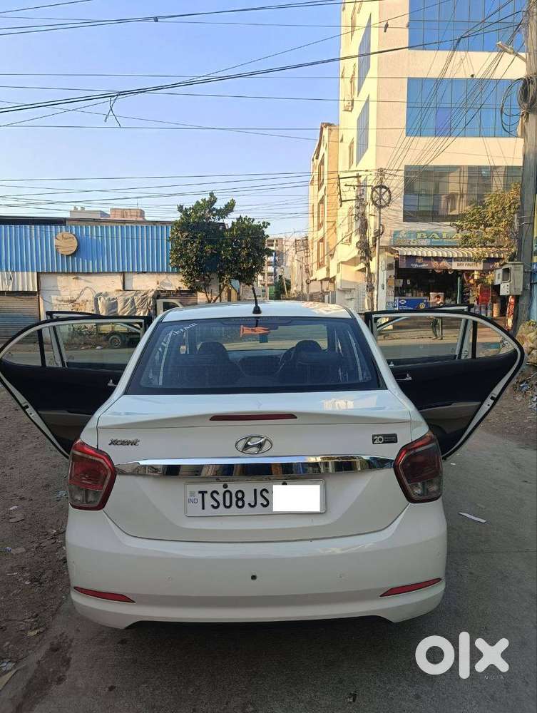 Hyundai Xcent (2016)