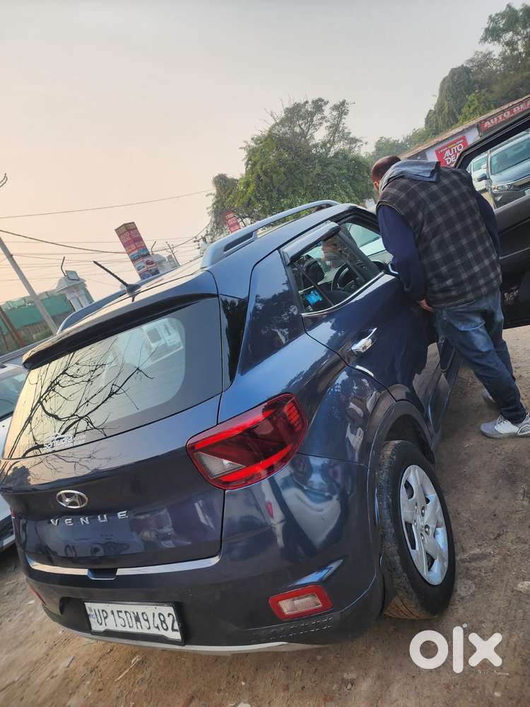 Hyundai Venue 1.2 S Plus, 2021, Petrol