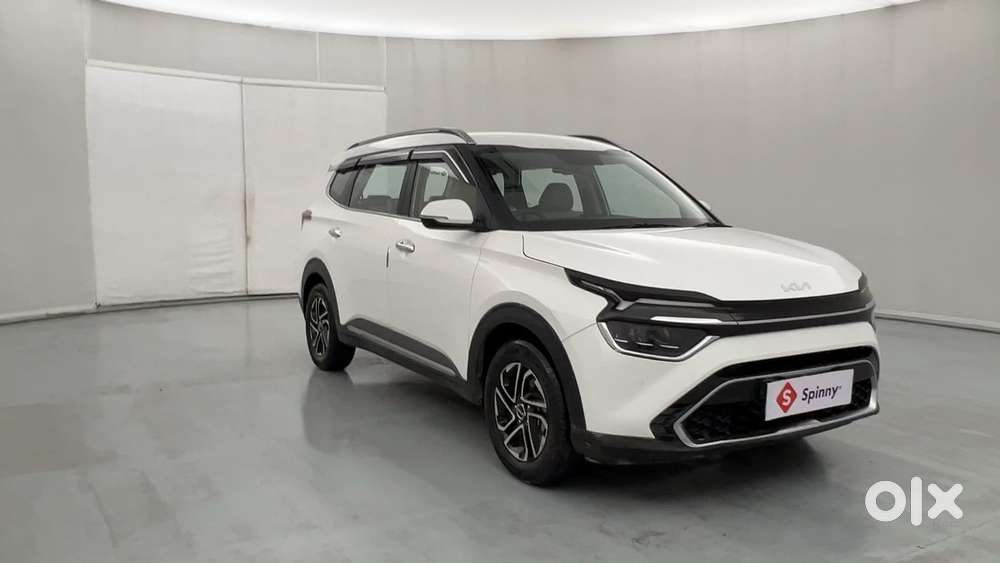 Kia Carens 1.4 Luxury 7 Str, 2022, Petrol