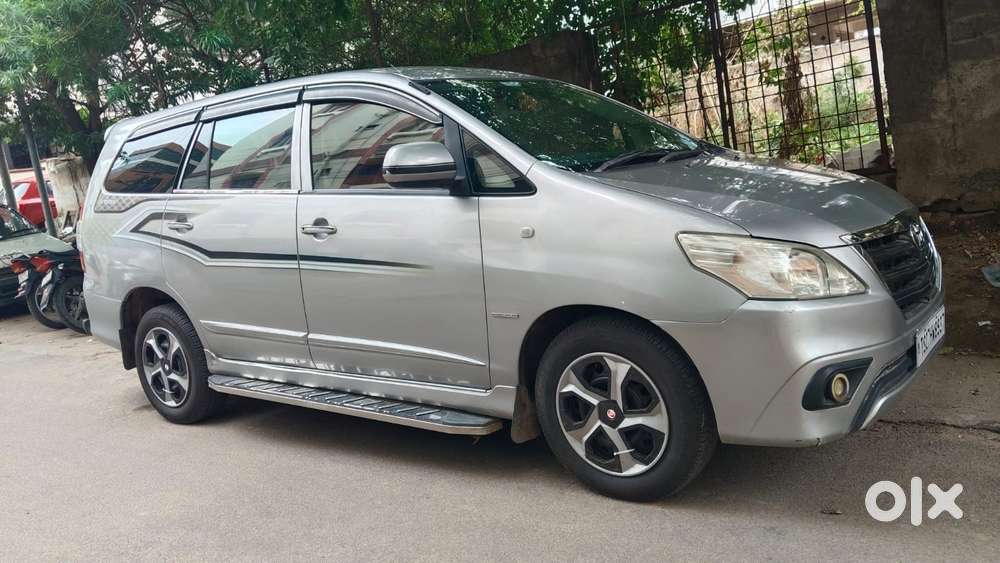 Toyota Innova 2.5 G (diesel) 7 Seater, 2015, Diesel