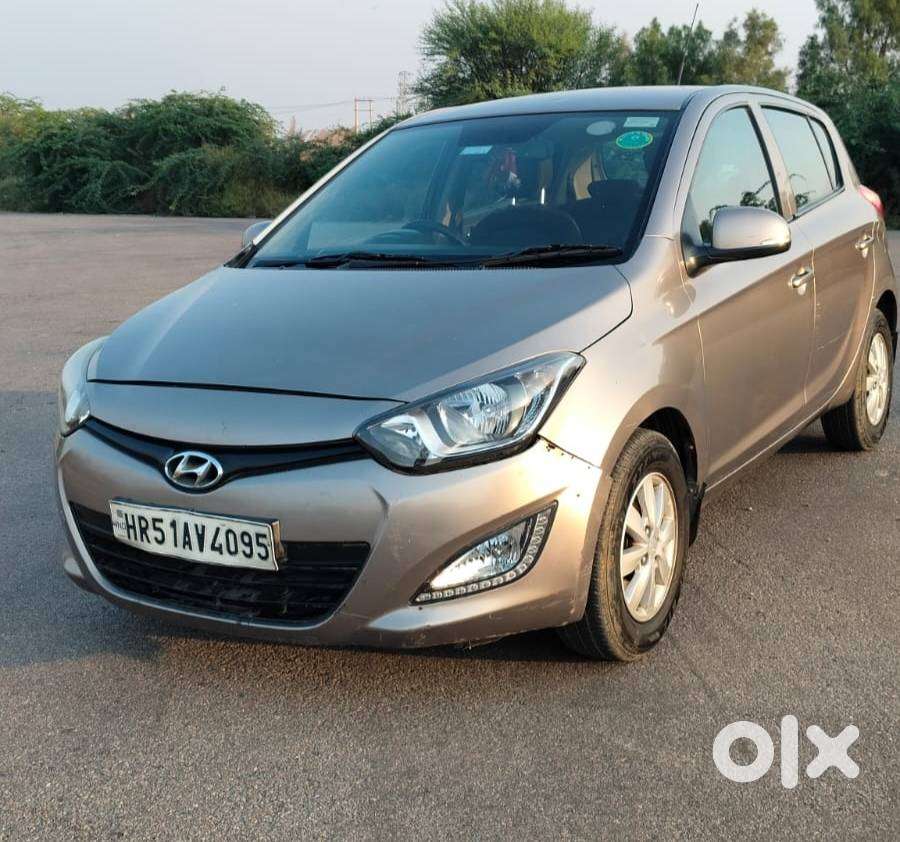 Hyundai I20 Sportz 1.2 Bs-iv, 2013, Petrol