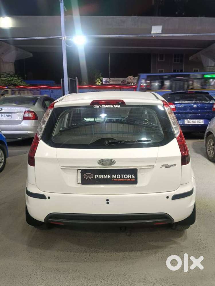 Ford Figo 2010-2012 Petrol Titanium, 2012, Petrol