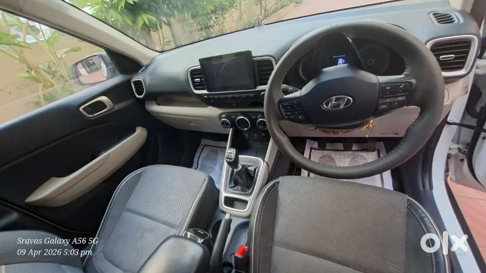 Hyundai Venue Diesel Sx(o) Duel Top End Model