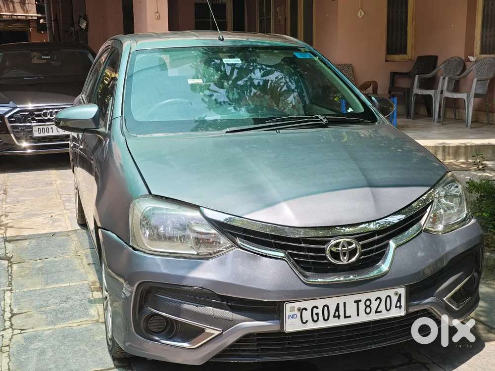 Toyota Etios Liva (petrol, Manual) 1st Owner