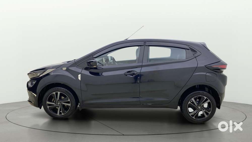 Tata Altroz 1.2 Xza Plus Dark Edition Dct, 2023, Diesel