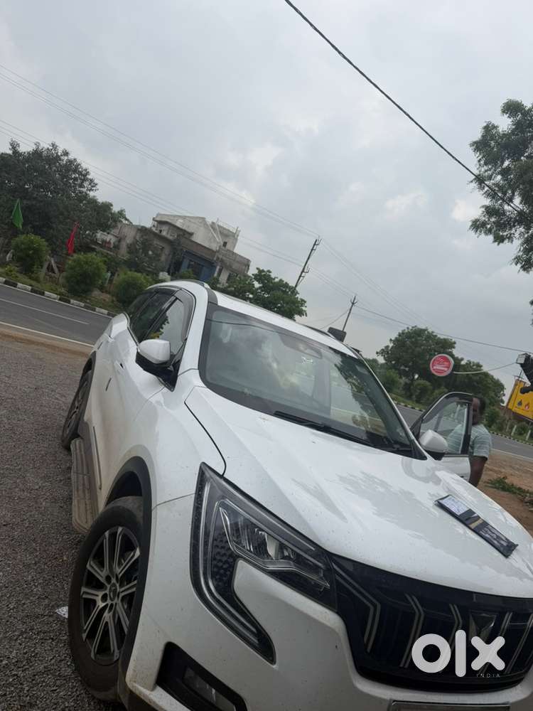 Mahindra Xuv700 Diesel 2025