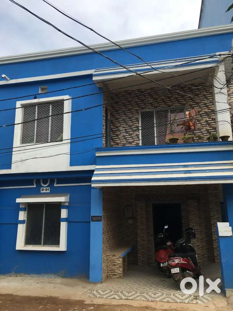 Ground Floor(2 bed room house) in Metro Colony,Hansapal For Rent