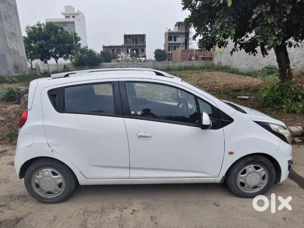 Chevrolet Beat Lt Petrol 2015