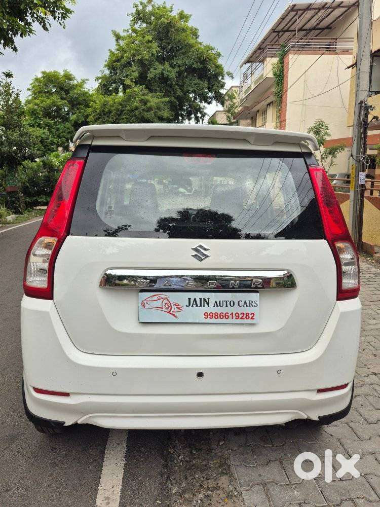 Maruti Suzuki Wagon R Zxi, 2022, Petrol