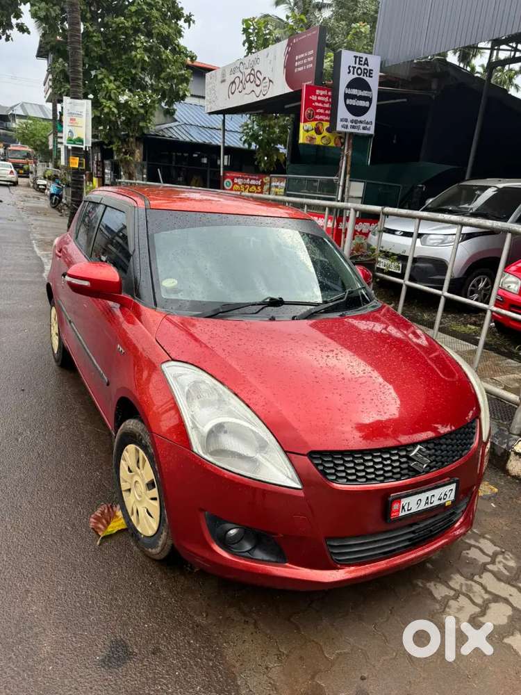 Swift 1.2 Maruti Suzuki 2011 Petrol