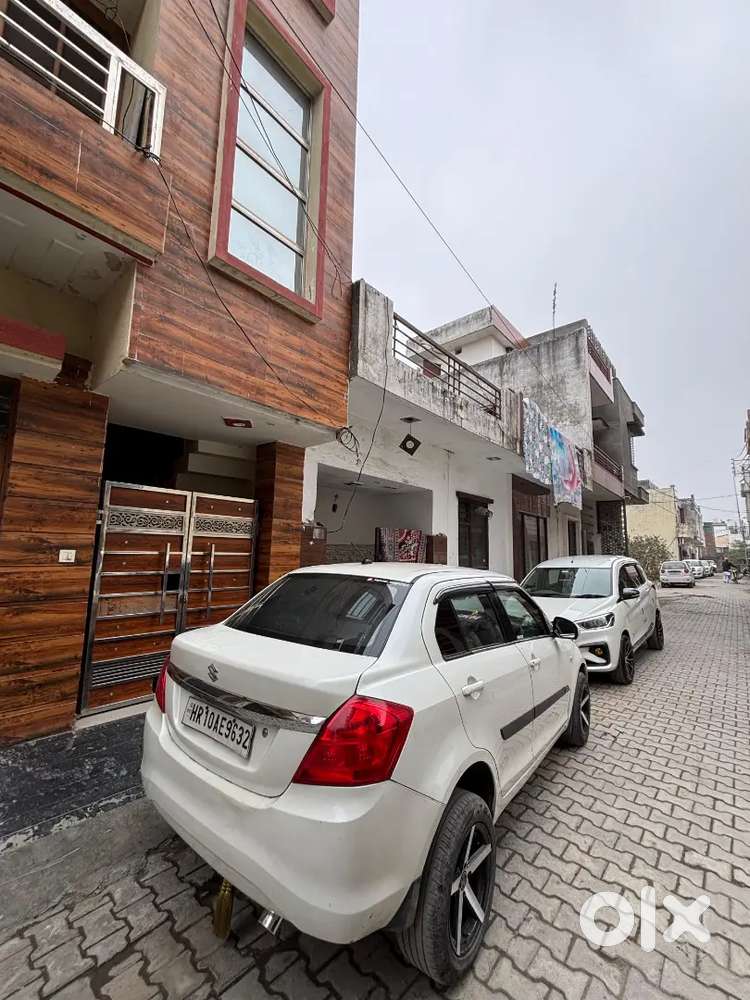 Maruti Suzuki Dzire 2016 Petrol 72000 Km Driven