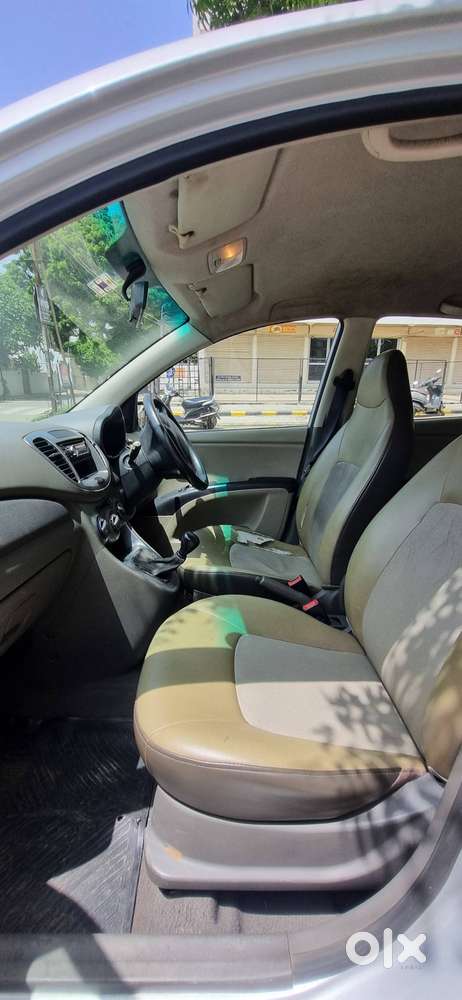 Hyundai Grand I10 Prime 2013 Cng & Hybrids 102000 Km Driven