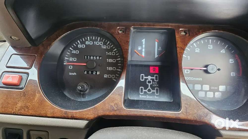 Mitsubishi Pajero Sfx 4x4 2010