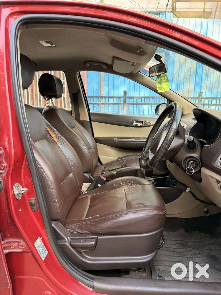 Hyundai I20 2010-2012 1.2 Sportz, 2011, Cng & Hybrids