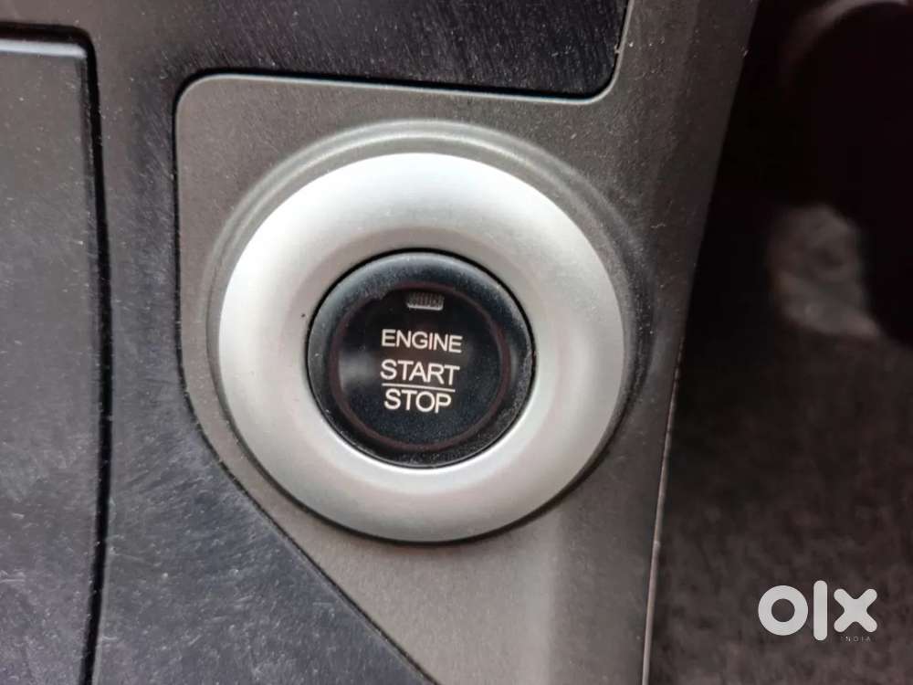 Mahindra Xuv500 At W10 Fwd, 2016, Diesel