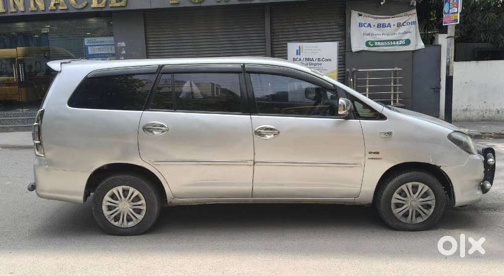 Toyota Innova 2.5 V 7 Str, 2006, Diesel