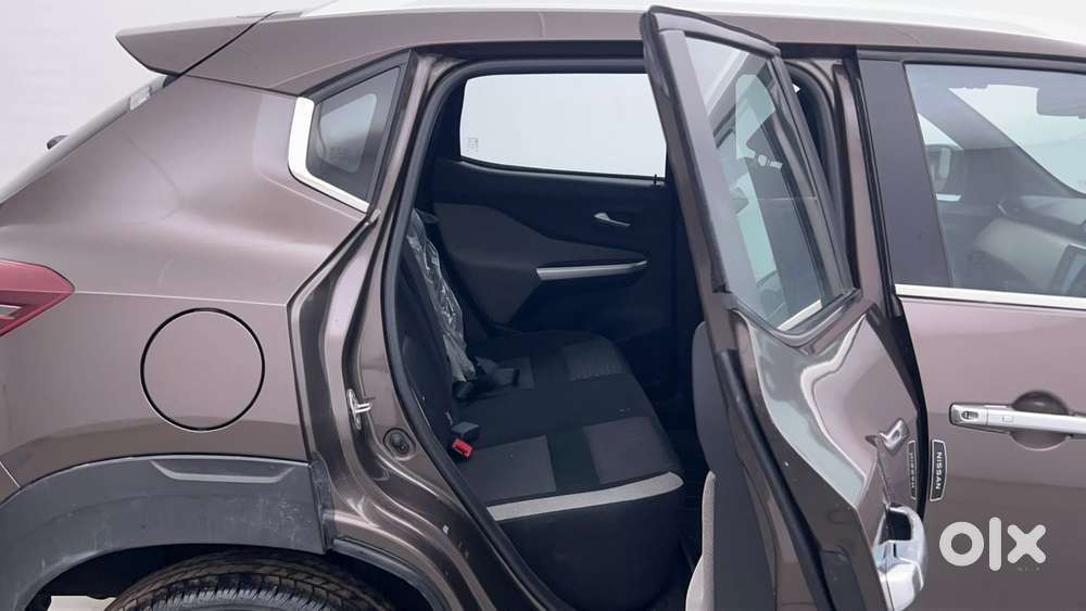 Nissan Magnite Xv Turbo, 2022, Petrol