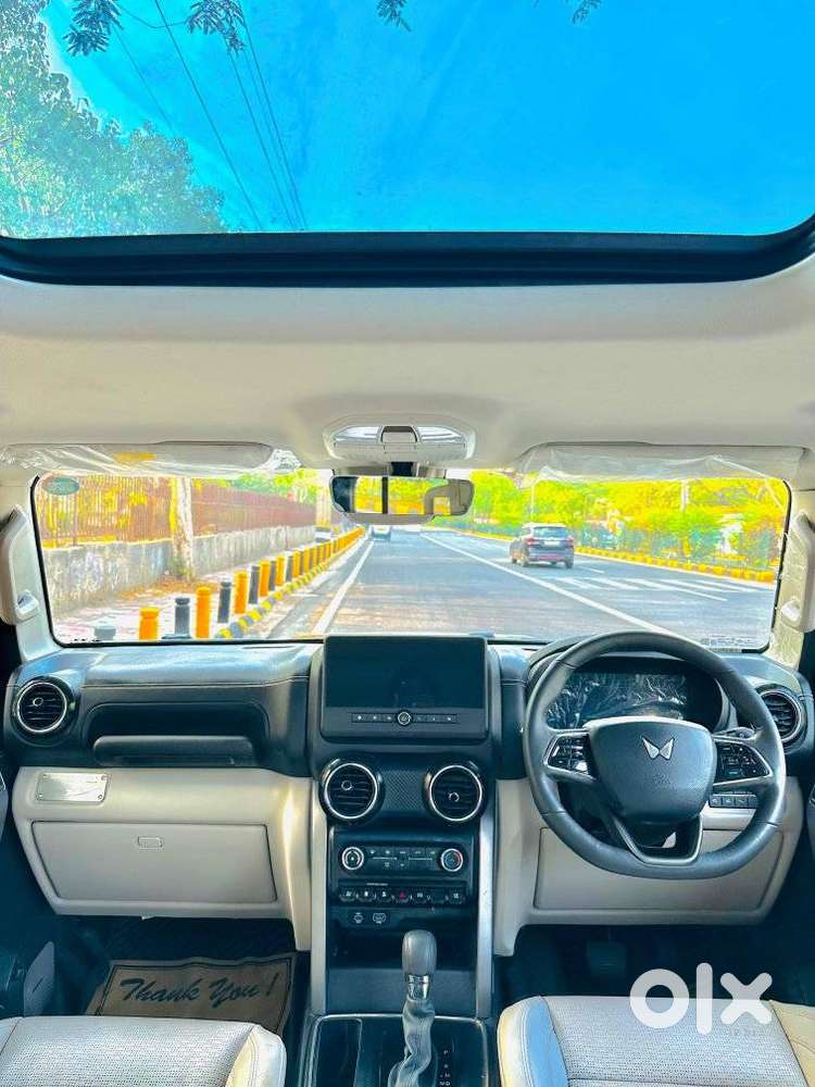 Mahindra Thar Roxx Ax7 L Petrol At 2wd, 2025, Petrol