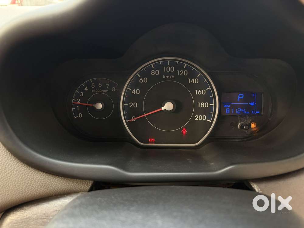 Hyundai I10 Sportz At, 2013, Petrol