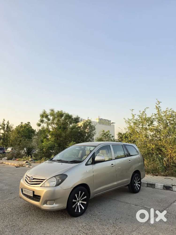 Toyota Innova 2011 Diesel Good Condition