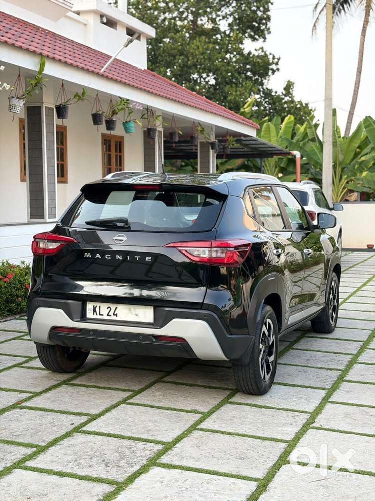 Nissan Magnite 1.0 Xv, 2021, Petrol