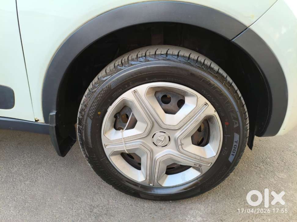 Tata Nexon 1.5 Revotorq Xm, 2018, Diesel