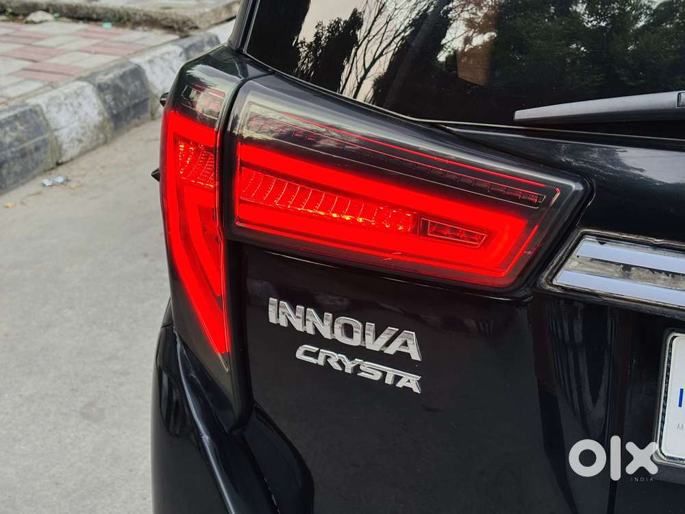Toyota Innova Crysta [2020-ongoing] 2.4 Gx At 7 Str, 2021, Diesel