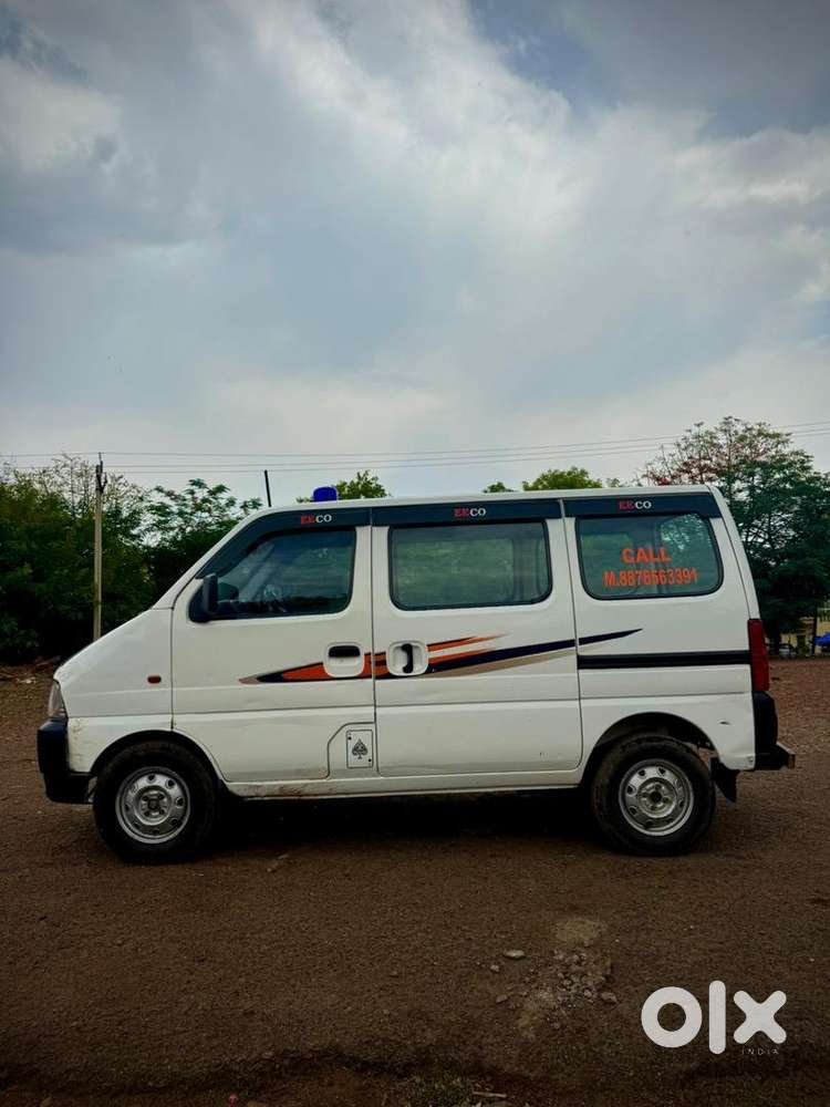 Maruti Suzuki Eeco 2022 Cng & Hybrids 100000 Km Driven