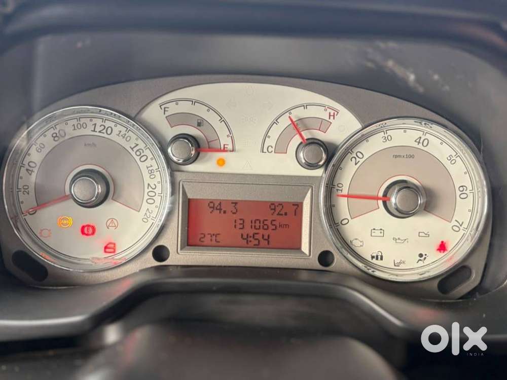 Fiat Linea 1.3 Emotion, 2012, Diesel