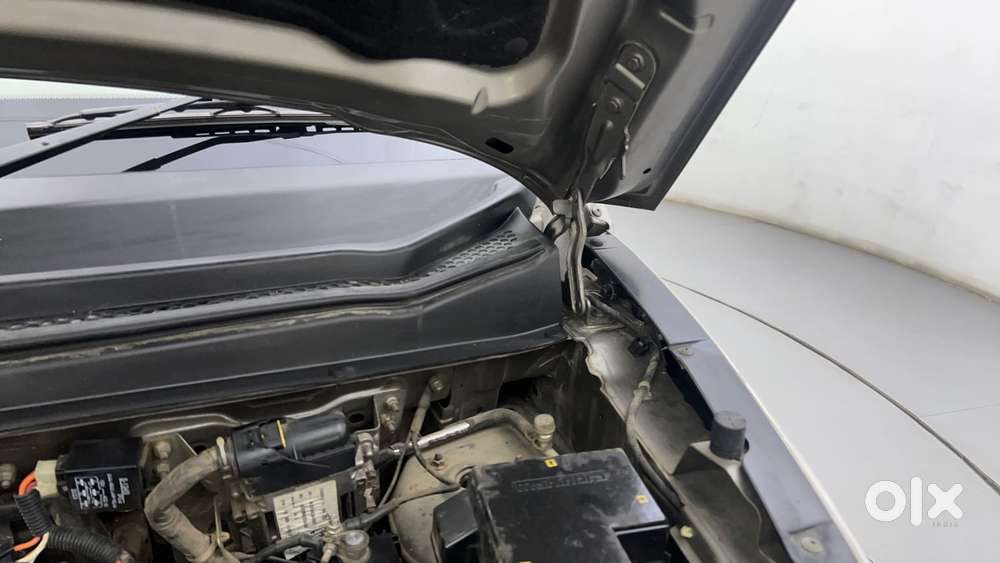 Mahindra Kuv 100 2016-2017 Mfalcon D75 K4, 2016, Diesel