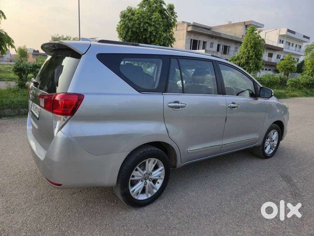 Toyota Innova Crysta 2.4 Z 7 Str, 2016, Diesel