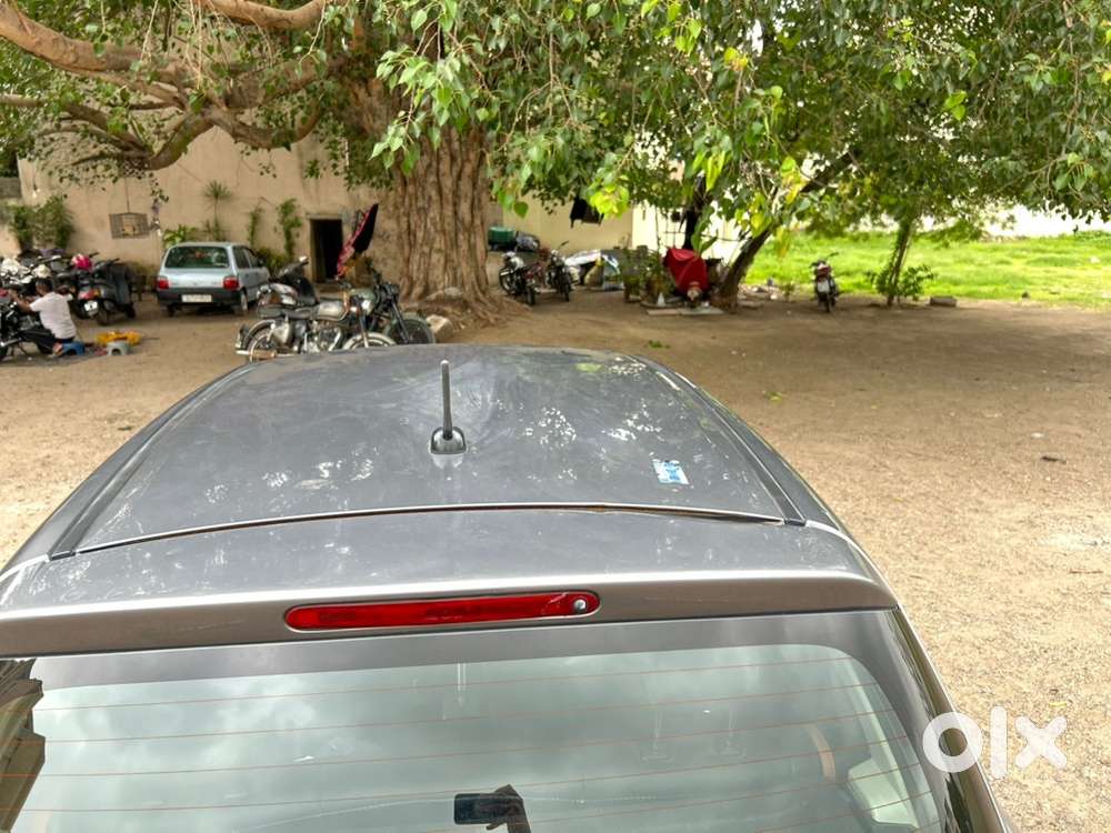 Maruti Suzuki Swift 2014 Petrol Manual
