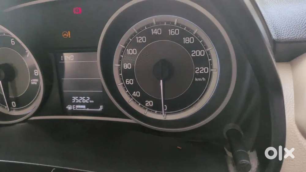 Maruti Suzuki Dzire Vxi 2024.           Cng Alag Se Lagva Rakhi Hai