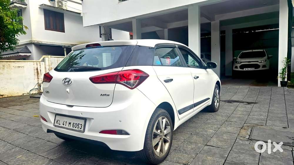 Hyundai New I20 2017 Petrol 37000 Km Driven