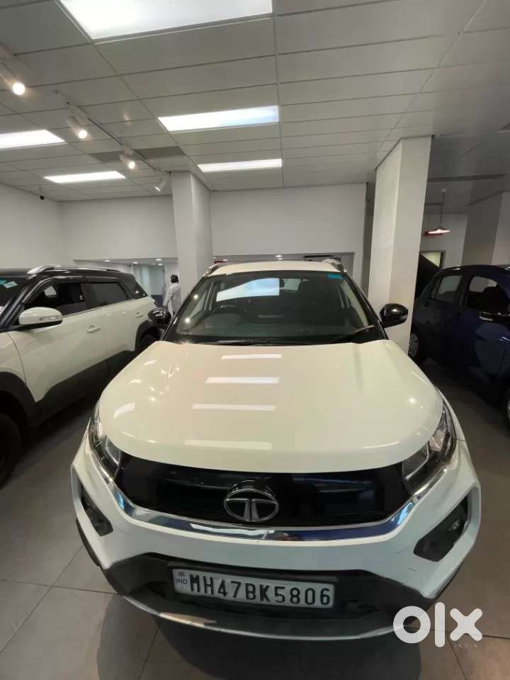 Tata Nexon 1.2 Revotron Xza Plus, 2023, Petrol