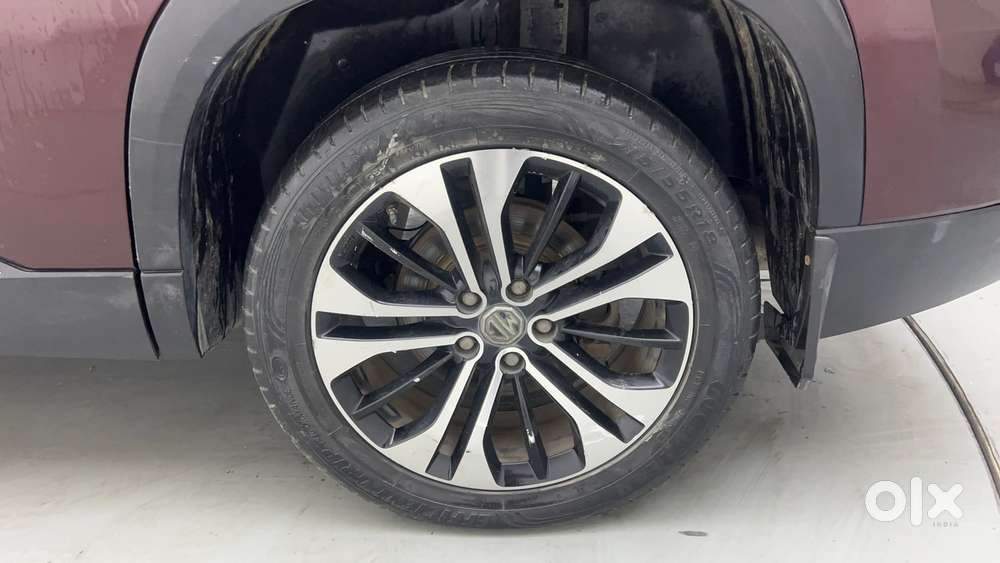 Mg Hector Plus 1.5 Hybrid Sharp Turbo 6 Str, 2022, Cng & Hybrids