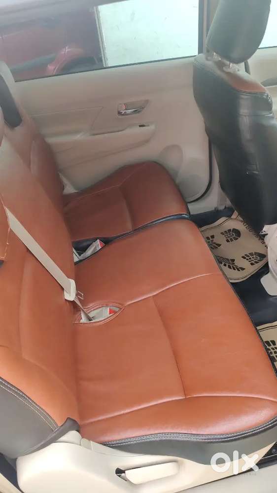 Maruti Ertiga Vxi 2025