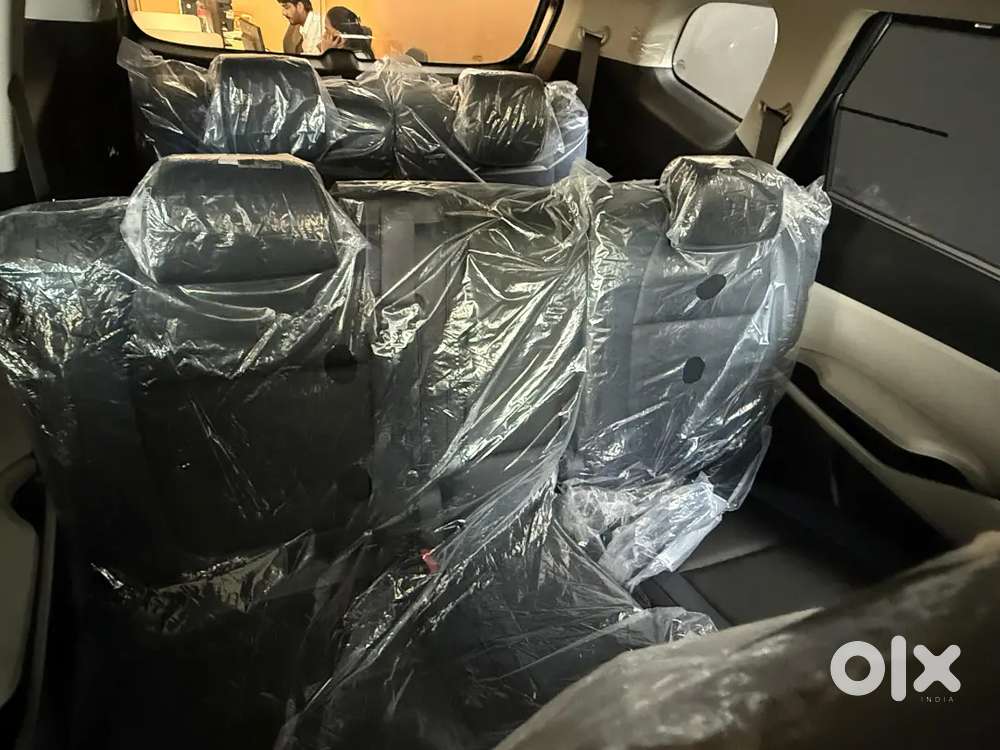 Kia Carens Clavis 2025 Petrol 2000 Km Driven