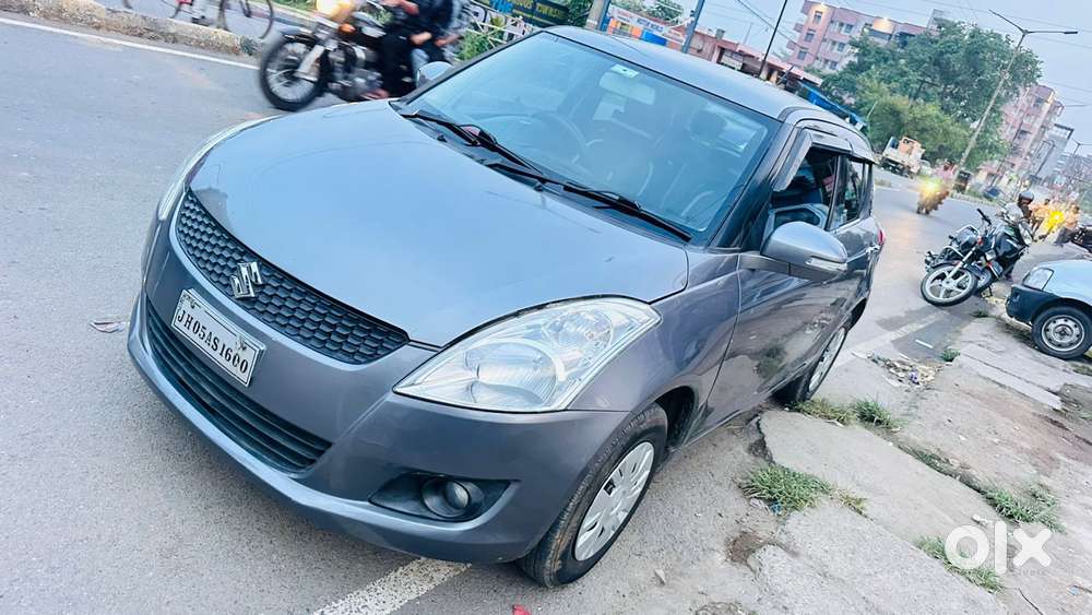 Maruti Suzuki Swift Ddis Vdi, 2013, Petrol