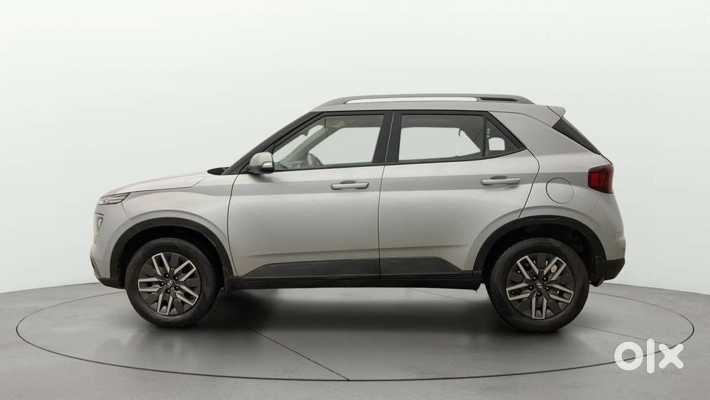 Hyundai Venue 1.0 Sx Turbo Imt, 2022, Petrol