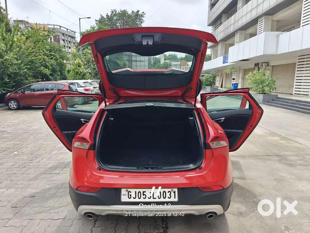 Volvo V40 2015 Diesel Well Maintained