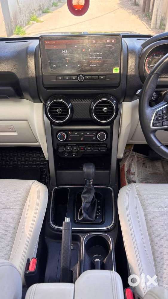 Mahindra Thar Roxx, 2024, Diesel