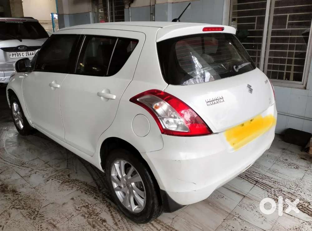 Maruti Suzuki Swift 2011 Diesel 195000 Km Driven